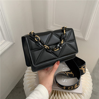 Sac à Main d'Épaule en Cuir de Luxe Matelassé avec Chaînes, Bandoulière, Logo Personnalisé, pour Femmes – Vente en Gros