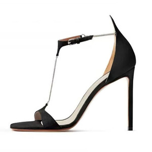 Sandales à talons hauts pour femme, style T-strap, à chaîne, grande taille 45, coupe large, bout ouvert, bride cheville dorée, en soie - Product Image 5