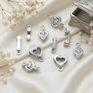Alloy Rhinestone Pendant Bead Small DIY Jewelry Findings For <b>Bracelet</b> Making - Product Image 1