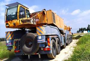 Grue à flèche télescopique tout-terrain XCMG QAY650A de 650 tonnes d'<span class=keywords><strong>occasion</strong></span> à vendre - Product Image 2