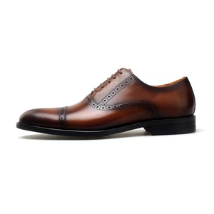 Chaussures Richelieu en Cuir Façonnées à la Main Goodyear de Luxe et de Haute Qualité à Trois Pièces pour Hommes – Modèle Business Décontracté Gravé - Product Image 5