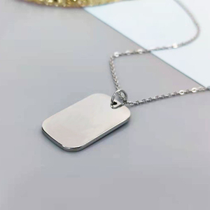 Kalung liontin persegi panjang mini minimalis berlapis emas 18k, polos, dapat diukir pesan/nama pribadi, untuk wanita - Product Image 3