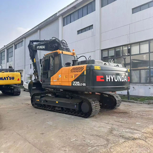 Excavadora usada original de Corea Hyundai 220LC-9S con motor central y componentes de bomba en Shanghai - Product Image 1