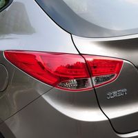 Pour Hyundai IX35 2009-2012, ensemble de feux arrière gauche intérieur avec lentille, boîtier de feux de recul et de frein, et feu arrière complet