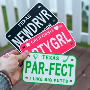 Placas de Matrícula Personalizadas: Placas de Matrícula de Plástico Ecológicas para Coches Eléctricos Infantiles y Minimotos en Varios Estados de EE. UU. - Product Image 1