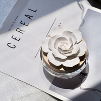 Luxe En Gros Arôme Naturel En Céramique Parfumée Sola Fleur Bouteille En Verre Diffuseur De Roseaux Avec Des Bâtons Pour La Maison
