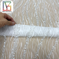 Tissu en dentelle Chantilly à sequins, tissu en dentelle française perlée, tissu en dentelle blanche perlée pour robe de soirée élégante