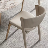 Ensemble de salle à manger avec plateau en verre trempé et chaises en tissu plastique, petite table à manger 4 pièces pour 6 personnes, style moderne du milieu du siècle, élégant