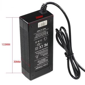 Nouvelle image EU Warehouse Scooter électrique 42V 2A chargeur avec DC 5.5 2.1mm CE adapté pour Kugoo S1/ G2 Pro <span class=keywords><strong>Fiido</strong></span> <span class=keywords><strong>E</strong></span>-<span class=keywords><strong>Bike</strong></span> D1/D2/<span class=keywords><strong>D2S</strong></span>/D4S - Product Image 3