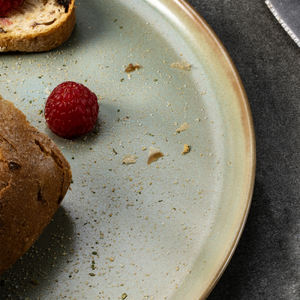 YAYU قابل للتخصيص درجة حرارة عالية ريترو تايلاندي ملون سيراميك دائري برنش أخضر أزرق أطباق عشاء للمطاعم - Product Image 4