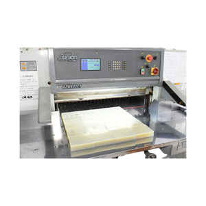 Rouleau de film plastique transparent super clair et fin pour l'emballage alimentaire, les emballages de protection et les solutions d'affichage en magasin - Product Image 3