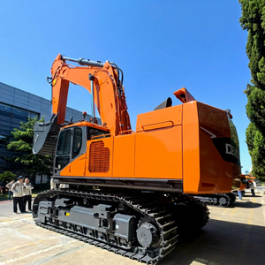 Excavadora de cadenas grande Develon DX705HD con motor Yanmar, hidráulica REXROTH, cucharón de 5m, bomba de alta potencia de excavación de 563KW en venta - Product Image 1