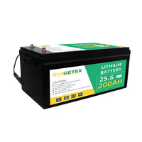 Prix usine 24 25.6 V 200ah batterie lithium fer durée de vie de 10 ans 24 volts 25.6 volts lifepo4 batterie li ion 100ah pour le stockage de l'énergie