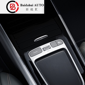 Mercedes-Benz EQB 260 Auto Elettrica <span class=keywords><strong>SUV</strong></span> 5 Porte 7 Posti Trazione Integrale - Product Image 6