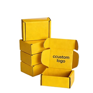 Scatole di Cartone Biodegradabili di Lusso per Spedizione di Abbigliamento e Borse, Imballaggio Personalizzato - Product Image 1