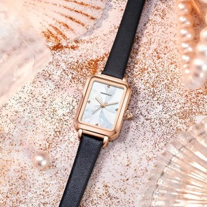 Reloj de Pulsera para Mujer con Esfera Giratoria de Madreperla, Caja Cuadrada, Resistente al Agua - Product Image 3