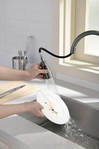 Modern <strong>Single</strong>-Handle <strong>Kitchen</strong> <strong>Faucet</strong> with Pull-Out <strong>Sprayer</strong> - 3 Water Outlet Modes, Brass Material - Product Image 3