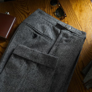 Nouveau <span class=keywords><strong>pantalon</strong></span> rétro à boucle unique à chevrons affaires Simple décontracté <span class=keywords><strong>Tweed</strong></span> rayures épaissi <span class=keywords><strong>pantalon</strong></span> droit mince pour hommes - Product Image 1