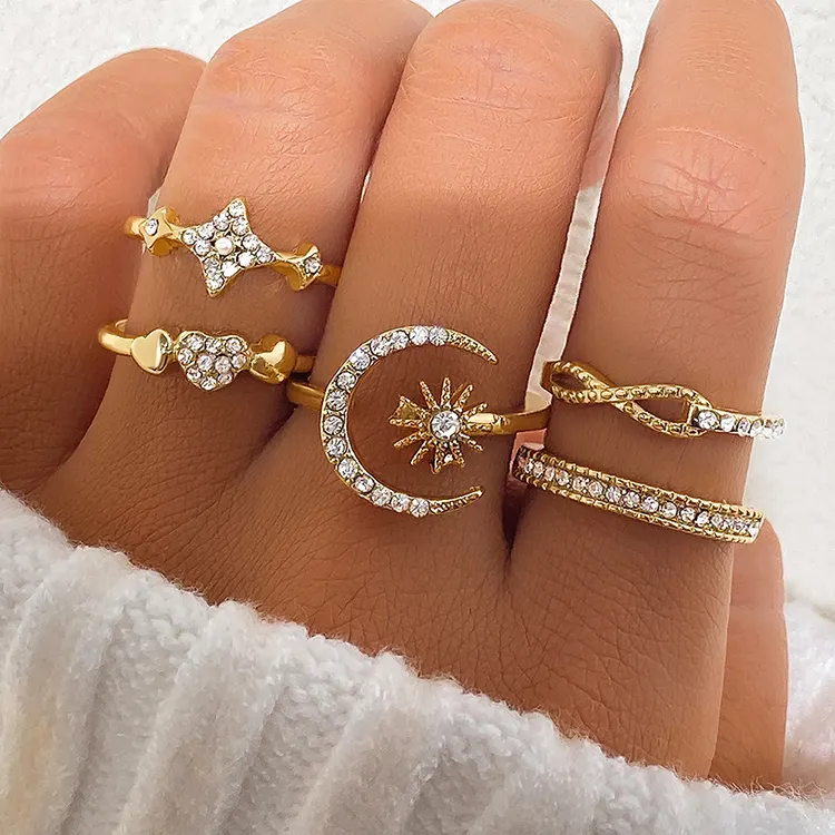 European American High Quality Gold Knuckle Party Set Of Rings Fashion Diamond Ring Set Star Moon Zircon Gold Rings for Women