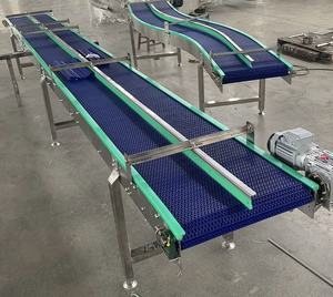 Dokuları ve sütü sorunsuz ve verimli bir şekilde teslim etmek için ayarlanabilir yüksekliğe sahip özelleştirilmiş modüler bant konveyör - Product Image 6