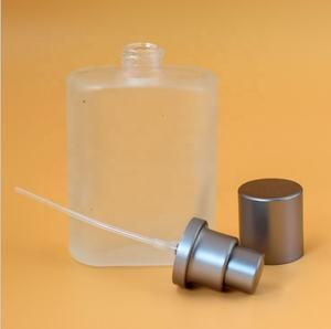 Directe d'usine 30 50ml verre quartz bouteille carré givré bouteilles de parfum de pulvérisation à <span class=keywords><strong>acheter</strong></span> - Product Image 3