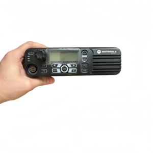 <span class=keywords><strong>Motorola</strong></span> dm3600 dm3601 m8260 dgm6100 DMR đài phát thanh xe <span class=keywords><strong>UHF</strong></span> <span class=keywords><strong>VHF</strong></span> kỹ thuật số <span class=keywords><strong>Analog</strong></span> hai chiều đài phát thanh 45W công suất cao IP54 vô tuyến di động - Product Image 2