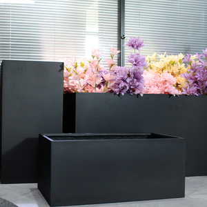 उद्यान आउटडोर बड़े काले क्लासिक प्लांटर, होटल रेस्तरां के लिए फूल प्लेटर बर्तन, फाइबर मिट्टी प्लांटर बॉक्स - Product Image 3