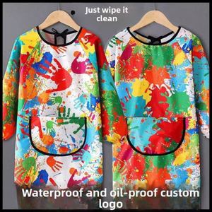 Delantal de pintura impermeable de manga larga para niños, delantal de arte para guardería, babero reversible para comer, hecho de poliéster - Product Image 2