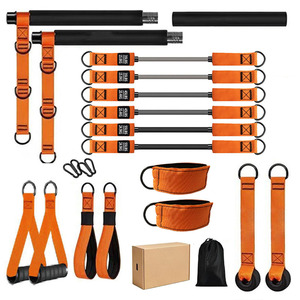Barre de Pilates légère en 3 sections avec barre de traction et bande de résistance pour le fitness et le remodelage corporel - Product Image 1