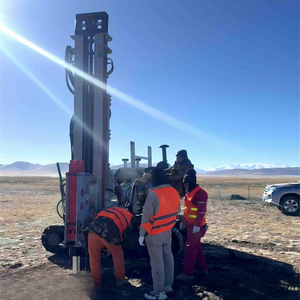 Todas las operaciones del perforador de pilotes solar están centralizadas <span class=keywords><strong>en</strong></span> la consola integrada, con control remoto opcional. - Product Image 1