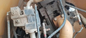 Offre Spéciale : Foreuse Rotative SANY SR155 d'Occasion avec Moteur de Pompe et Moteur Principal, 60000 kg, 3000 Heures, Prix Abordable 0086 18117060100 - Product Image 2