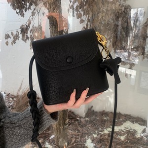 Sac de téléphone rétro pour femmes, sac de poitrine kaki à sangle unique avec boucle magnétique, tenues de tous les jours, hiver 2023 - Product Image 4