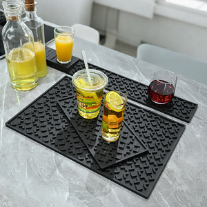 Alfombrilla de PVC antideslizante y de drenaje, estilo americano, para <span class=keywords><strong>bar</strong></span>, de venta directa de fábrica, accesorio para barra, alfombrilla larga y gruesa. - Product Image 2