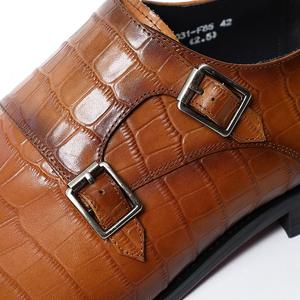 Chaussures habillées pour hommes, classiques, élégantes, décontractées, faites à la main, en cuir souple, bout pointu, chaussures de bureau formelles décontractées - Product Image 2