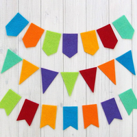 Mini drapeaux triangulaires en feutre personnalisés à suspendre, très demandés pour Noël, Thanksgiving, la Saint-Valentin et autres occasions