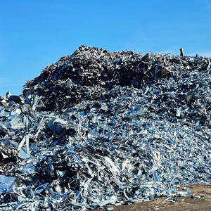 Chatarra de Acero Limpia para Fundición, Material Metálico Resistente y Alta Calidad Industrial, Chatarra de Corte HMS1 y 2 - Product Image 4