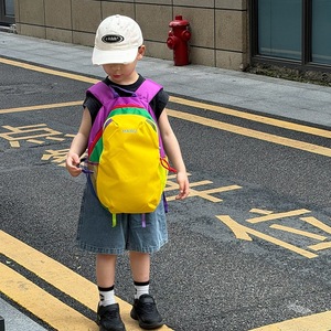 Mochila Infantil con Contraste de Color, Ligera, con Protección Espinal, Reduce la Carga, para Niños, para la Escuela y Actividades al Aire Libre, para Jardín de Infancia - Product Image 1