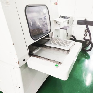 <span class=keywords><strong>CNC</strong></span> <span class=keywords><strong>PCB</strong></span> khoan & định tuyến Máy tách cắt & chia bảng mạch thiết bị cho sản xuất điện tử - Product Image 3