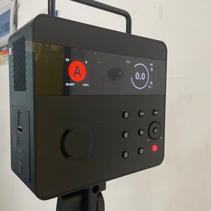 <span class=keywords><strong>NEEWER</strong></span> Q6 600Ws 2.4G <span class=keywords><strong>TTL</strong></span> HSS Flash de studio extérieur avec contrôle par application Mode flash <span class=keywords><strong>TTL</strong></span>/manuel/stroboscopique 5800K 1/20400s Max - Product Image 2