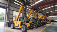 Chariot télescopique de 12 m avec direction à 3 modes, caméra 360° et commande hydraulique pilotée