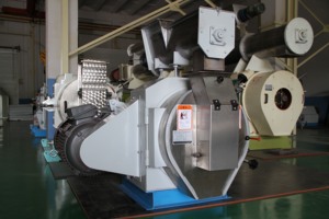 300-500 kilogramo por hora de aves de corral alimentos peletizadora de pellets de alimentación/máquina de alimentación para animales - Product Image 3