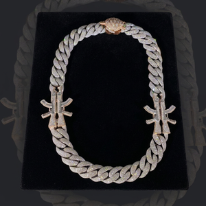 Collier chaîne corde unisexe en argent 925 plaqué or rose avec moissanite et breloques pistolets, bijoux hip-hop de haute qualité Jewelux - Product Image 1