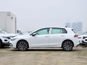 Precio al por Mayor Volkswagen Golf 8.5 Modelo 2026 Equipamiento Completo 300TSI Pro 300TSI R-Line 1.5T Gasolina 5 Puertas 5 Asientos Nuevo Lanzamiento - Product Image 5