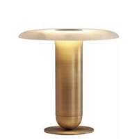 Lampe de table décorative LED dimmable en marbre de style OVNI, moderne et minimaliste, de luxe, pour chambre à coucher