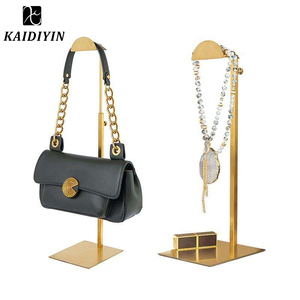 Nouveauté : Lot de 2 présentoirs pour sacs à main en métal doré poli, présentoir de table en métal pour l'affichage en magasin - Product Image 5