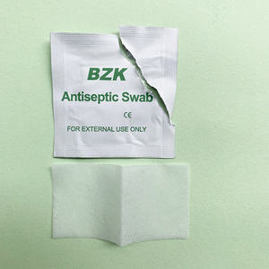 Lingettes antiseptiques pré-imprégnées BZK Sting Relief pour soulagement des piqûres - Product Image 5