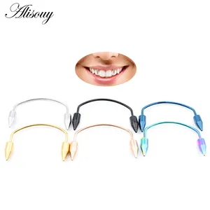 Venta al por mayor <span class=keywords><strong>de</strong></span> acero inoxidable parrillas dentales <span class=keywords><strong>tabique</strong></span> Piercing Tiger Tooth Nail C Rod Grillz labio Piercing Zomibe diente Decoración - Product Image 2