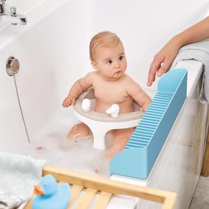 Protection anti-éclaboussures en silicone pour baignoire, support de rangement pour jouets de bain pour enfants avec ventouses, accessoire pratique pour la salle de bain - Product Image 5
