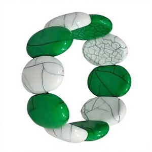 Bracelet en résine d'agate fait main de qualité, motif mignon jaune et blanc, designs de luxe, bijoux unisexes, bracelets tendance pour femme, pour les fêtes - Product Image 6