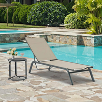 Ensemble de chaise longue et table basse d'extérieur en tissu Teslin, moderne et durable, pour cour, villa, parc, plage